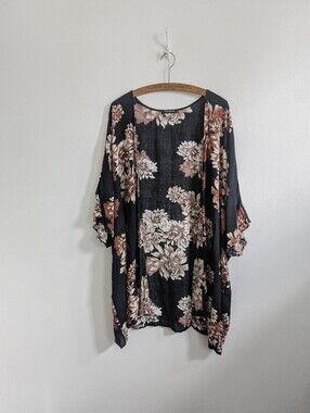 Dark Floral Kimono Open Duster In Black, Rust, And White